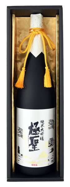 極聖 純米大吟醸 山田錦 1800ml