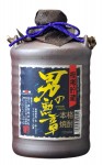 長期樫樽貯蔵 米焼酎 男の勲章（民陶） 720ml